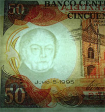 Piece bbcv50bs-ed02p (Obverse, in front of light)