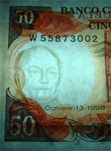 Piece bbcv50bs-ee01-w8 (Obverse, in front of light)